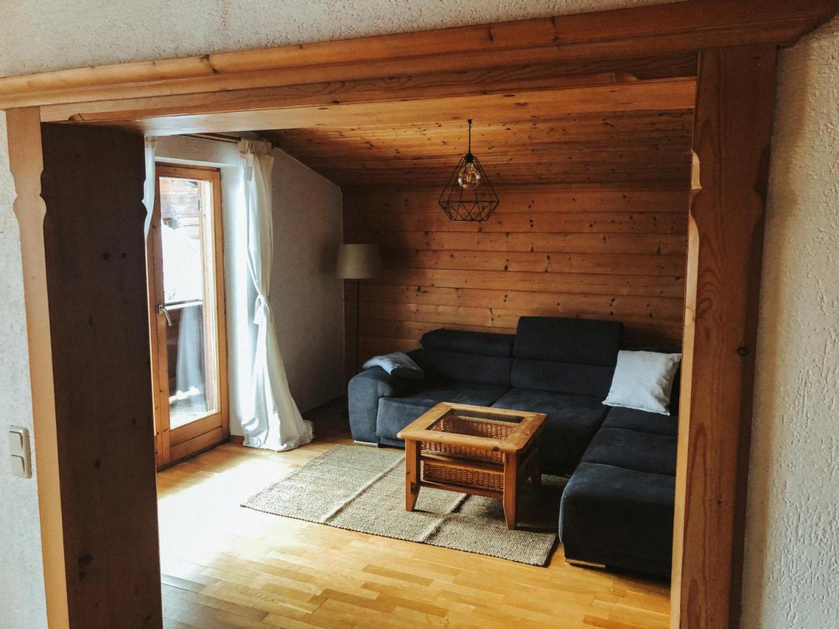 Prama Kuhlinarik Apartment מראה חיצוני תמונה