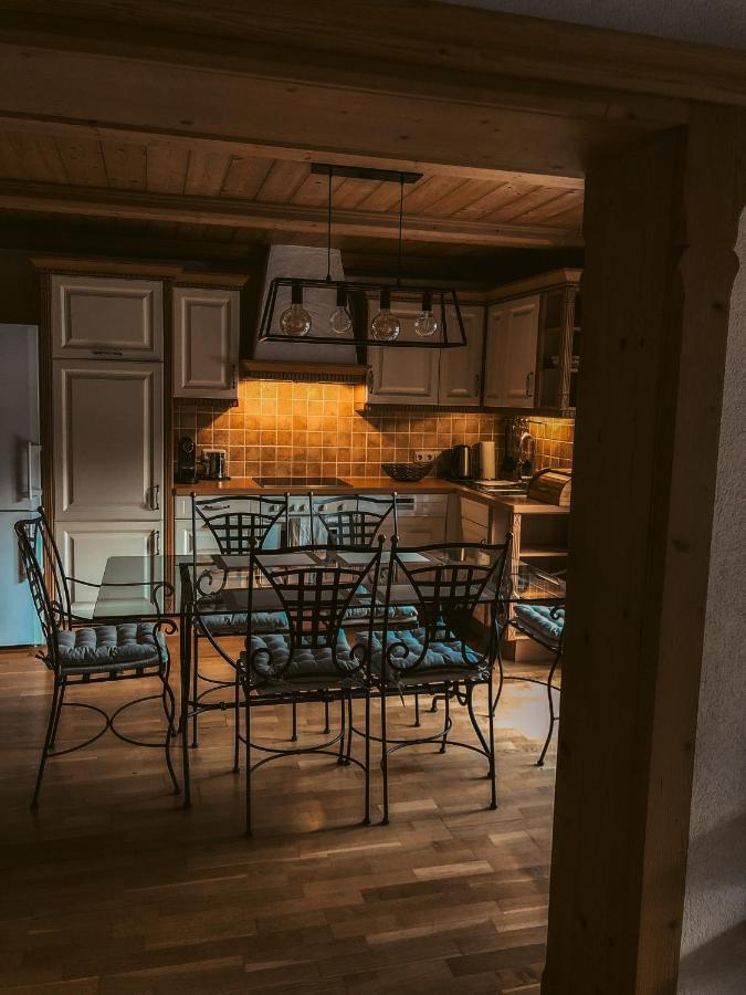 Prama Kuhlinarik Apartment מראה חיצוני תמונה